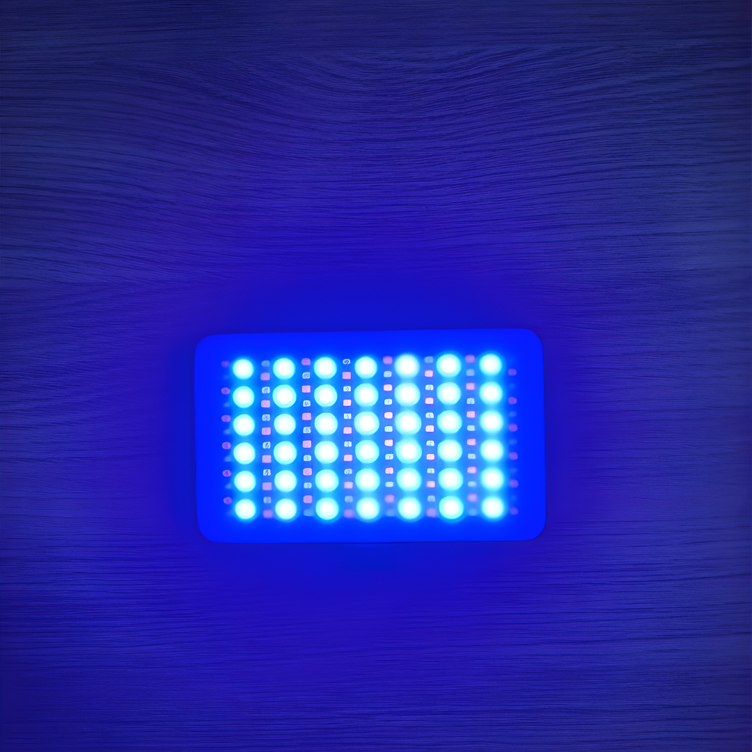 LUZ LED RGB PORTÁTIL PARA VIDEOS – Ilumina tus creaciones con estilo y precisión profesional